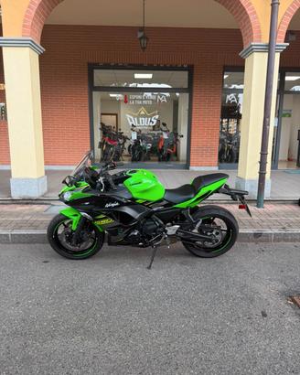 Kawasaki Ninja 650 A 3.200€ OPERAZIONE 50%
