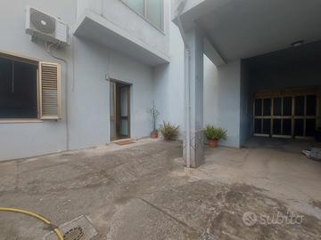Dolianova - casa singola con giardino in nuda pro