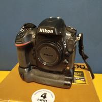 D800 + Battery gripVertaxMB-D12 + microfono