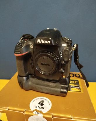 D800 + Battery gripVertaxMB-D12 + microfono