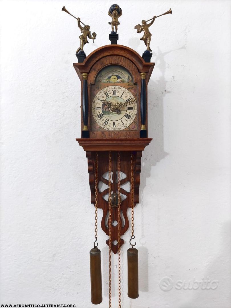 176125 Antico orologio a pendolo olandese con luna - Arredamento e  Casalinghi In vendita a Sondrio