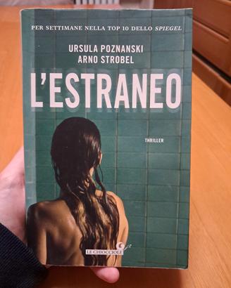 Libro "L'estraneo"
