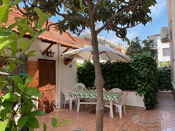 Bilocale 50 metri dalla spiaggia