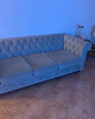Divano Chesterfield a 3 posti
