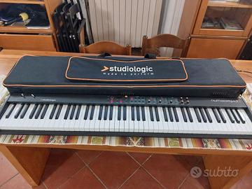 Tastiera Numa Compact 2 + borsa originale semi rig