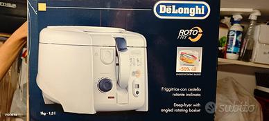 Friggitrice De Longhi. 