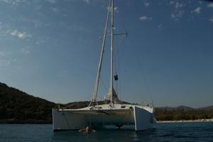 catamarano 12 m