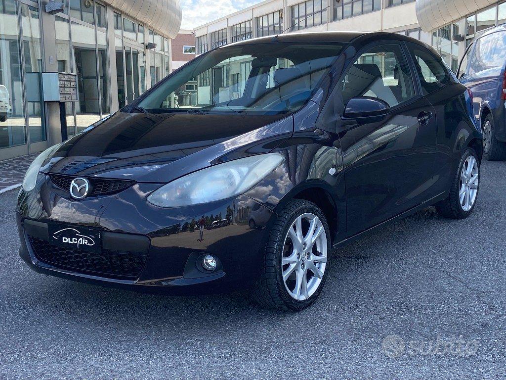 Mazda 2 2008 photo 3