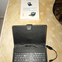 Custodia con tastiera tablet PC android