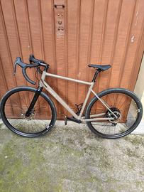 Gravel Decathlon GRVL AF – Microshift Sword 1x10V