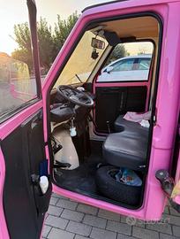 Ape car rosa