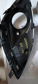 mascherina anteriore faretto opel corsa D