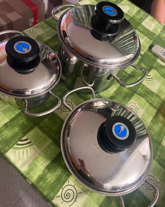 Set di pentole in acciaio inox
