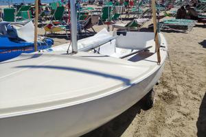 4.20 completa di tutto pronta per andare in acqua