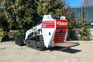 P169 - MINIPALA BOBCAT MT52