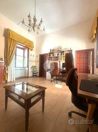 3 LOCALI A SAN GIORGIO A CREMANO