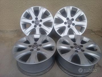 Cerchioni in lega per Meriva