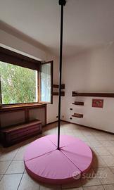 Palo a Pressione Venus Nero per Pole Dance (Apole)