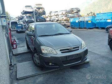 TOYOTA COROLLA 1.4 TD 2006 1NDTV  PER RICAMBI