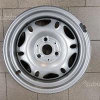 Cerchi in ferro da 15 Pollici Post. Smart Fortwo