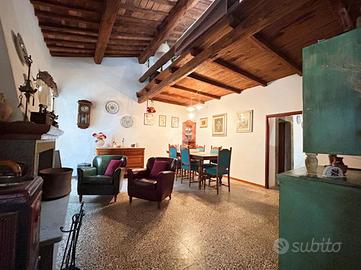 5 LOCALI A BLERA