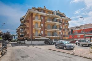 Appartamento vista mare con Garage