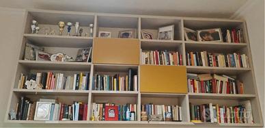 Libreria sospesa HARTE'