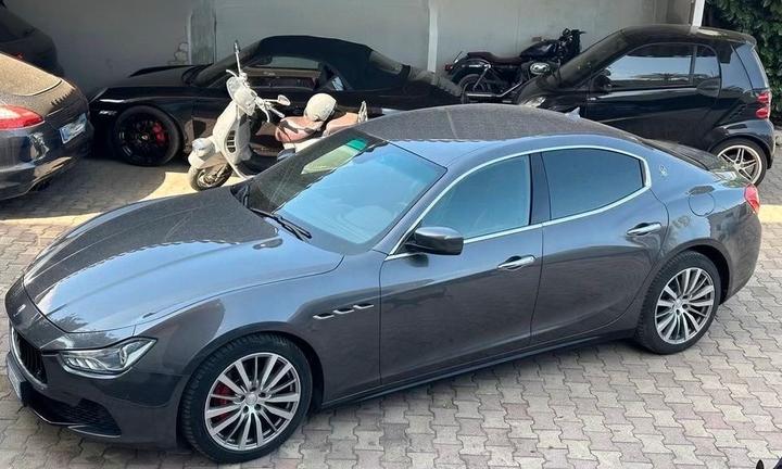 MASERATI Ghibli camera pelle ful_led_peermutee