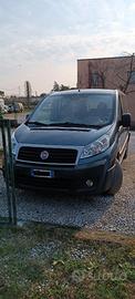 FIAT SCUDO 2015  6 posti