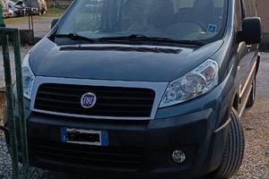 FIAT SCUDO 2015  6 posti