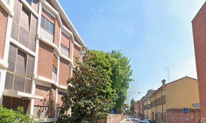 Stanza libera da subito rif 687