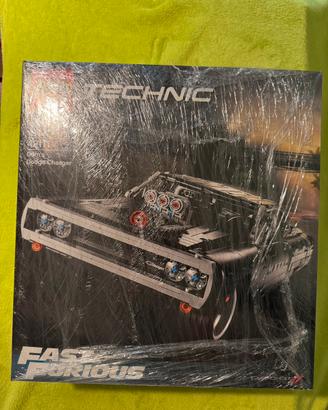 Lego Dom’s Dodge Charger 42111