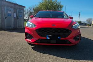 ford focus mk4 st line