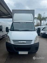 Iveco daily 35c18 3.000 - 180 cv - 12/2006