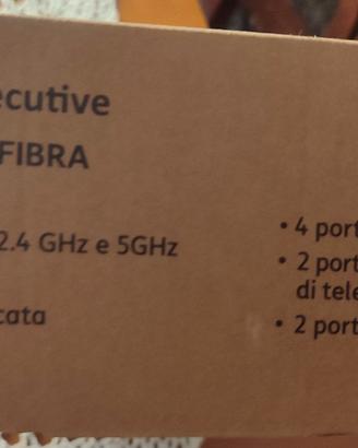 Modem Router FIBRA TIM HUB+ Executive Wi-Fi 6 - Co