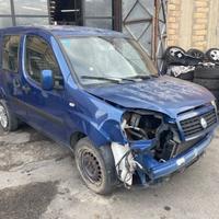 Ricambi Fiat Doblo 1.3 MTJ 16V 84cv del 2006