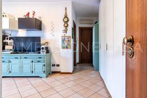 Appartamento di 101 m² con più di 5 locali e box a