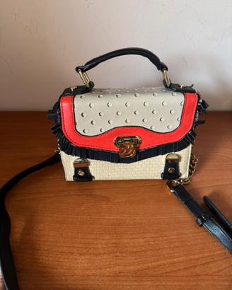 Borsa a traccolla brand numeroventidue