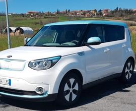 KIA Soul EV - 2015 Luxury 27 Kwh