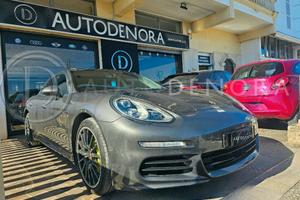 Porsche Panamera 3.0 S E-Hybrid CON MOTORE FUSO