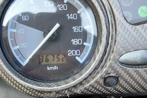BMW 650 2001