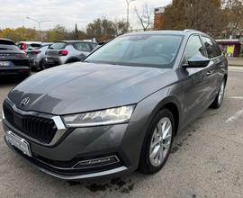 SKODA Octavia 2.0 TDI EVO SCR DSG Wagon Style