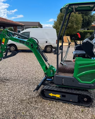 Mini escavatore 15 ql