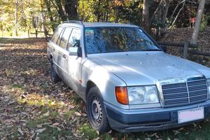 MERCEDES TE 200 - W124