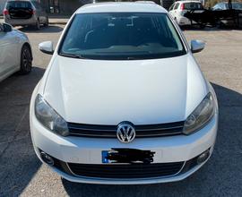 VOLKSWAGEN GOLF 1.6 TDI 6ª Serie 105 Cv