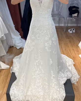 Abito da sposa nuovo