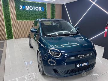 Fiat 500e 42 kWh Passion
