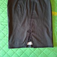 Gonna al ginocchio a pois