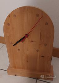 orologio da tavolo artigianale in legno