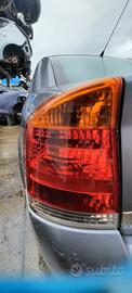 OPEL VECTRA 2003 - STOP POSTERIORE SINISTRO